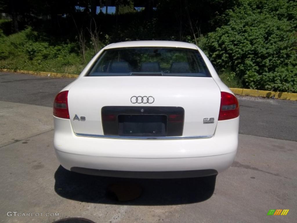 1999 A6 2.8 quattro Sedan - Casablanca White / Royal Blue photo #4
