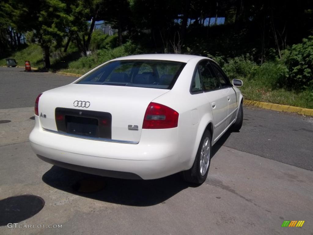 1999 A6 2.8 quattro Sedan - Casablanca White / Royal Blue photo #7
