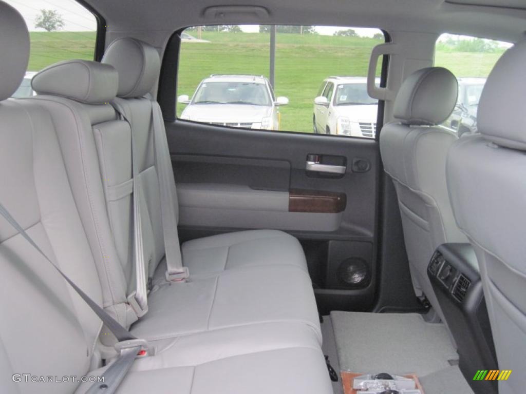 2011 Tundra Platinum CrewMax 4x4 - Black / Graphite Gray photo #16