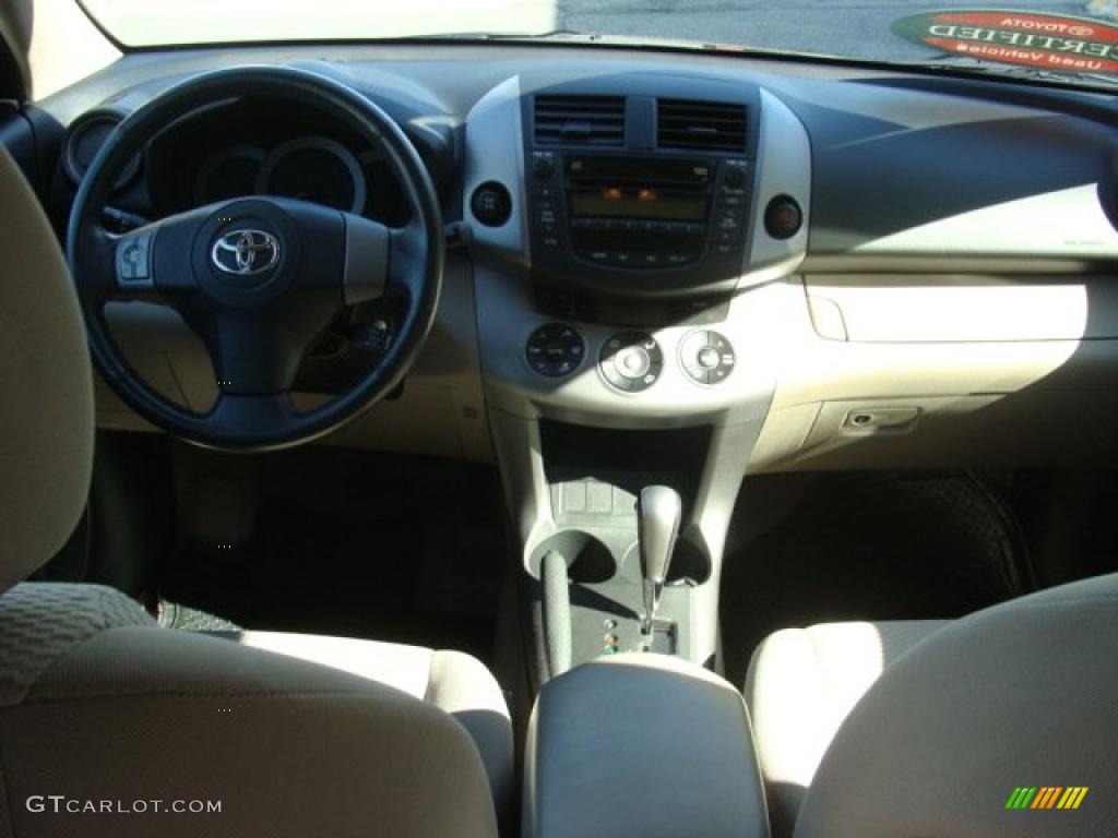2008 RAV4 Limited 4WD - Black / Taupe photo #9