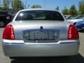 2010 Silver Birch Metallic Lincoln Town Car Signature Limited  photo #19