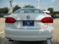 Candy White - Jetta SE Sedan Photo No. 6