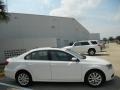 Candy White - Jetta SE Sedan Photo No. 8