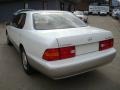Diamond White Pearl - LS 400 Photo No. 4