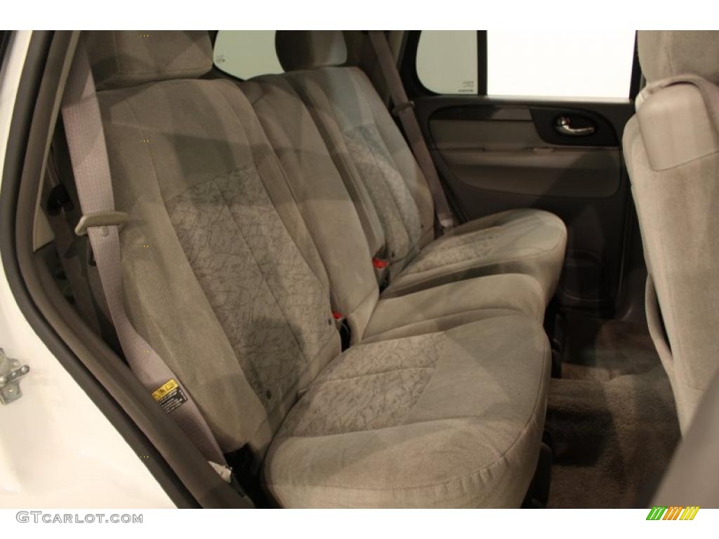 2005 Envoy SLE 4x4 - Summit White / Light Gray photo #12