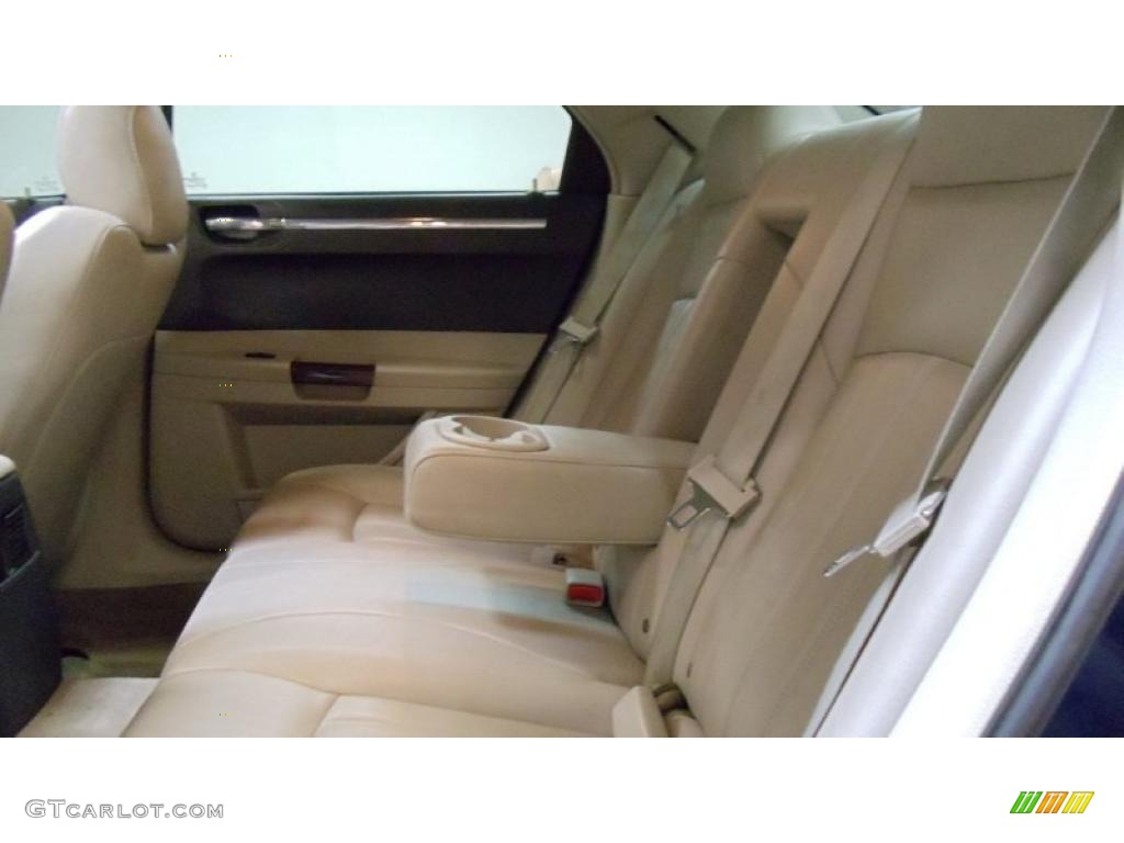 2006 300 C HEMI - Midnight Blue Pearlcoat / Dark Slate Gray/Light Graystone photo #23