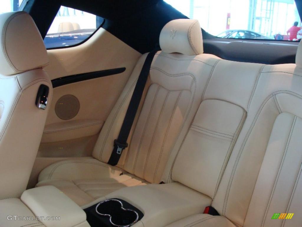 Avorio Interior 2011 Maserati GranTurismo S Photo #49183007
