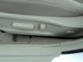 Super White - Camry LE Photo No. 16