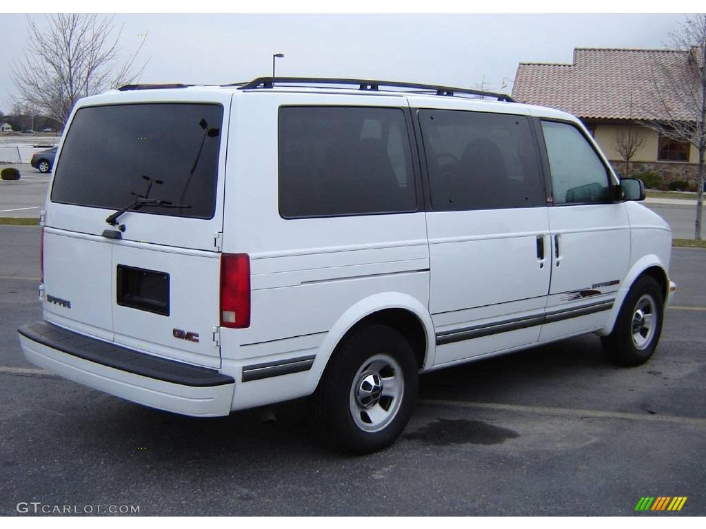 1998 Safari SLX AWD Passenger Van - Ghost White / Medium Grey photo #5