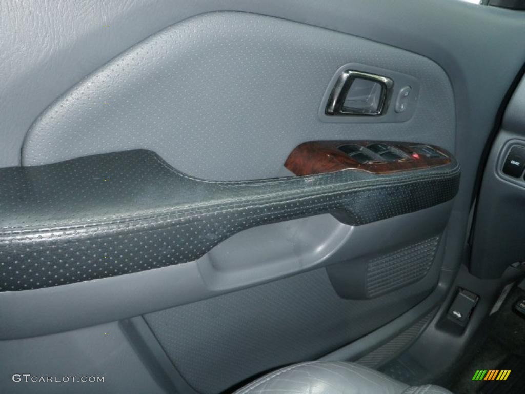 2003 Honda Pilot EX-L 4WD Gray Door Panel Photo #49185197