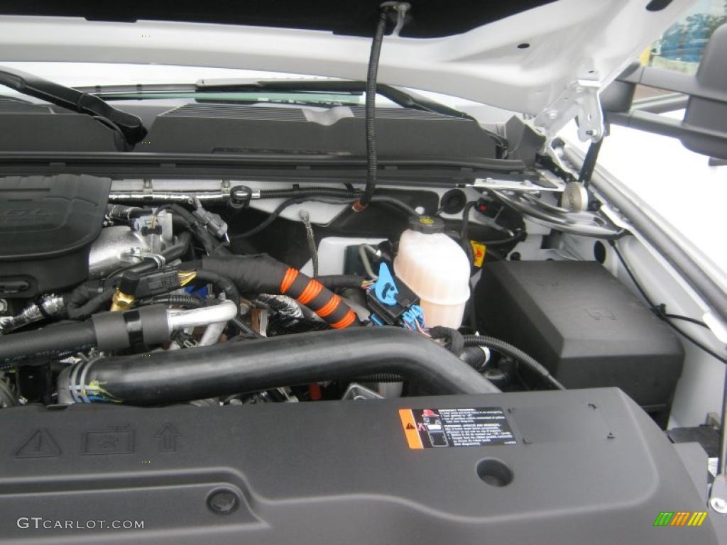 2011 Chevrolet Silverado 3500HD Regular Cab 4x4 Chassis 6.6 Liter OHV 32-Valve Duramax Turbo-Diesel V8 Engine Photo #49188890