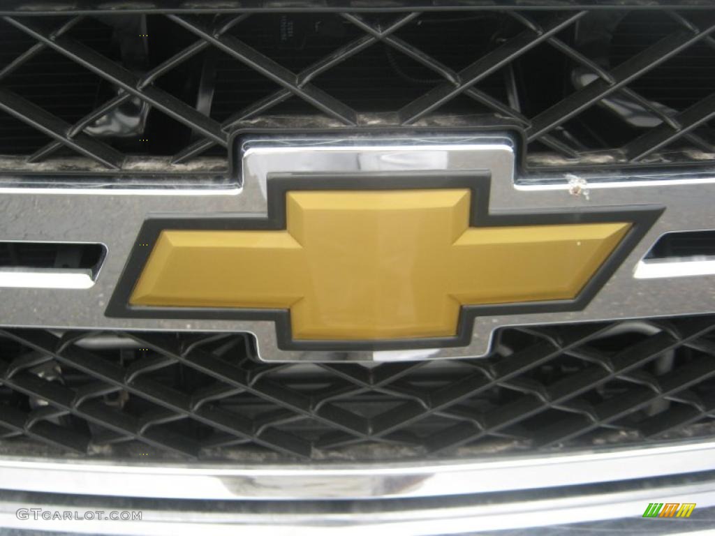 2011 Chevrolet Silverado 3500HD Regular Cab 4x4 Chassis Marks and Logos Photo #49188902