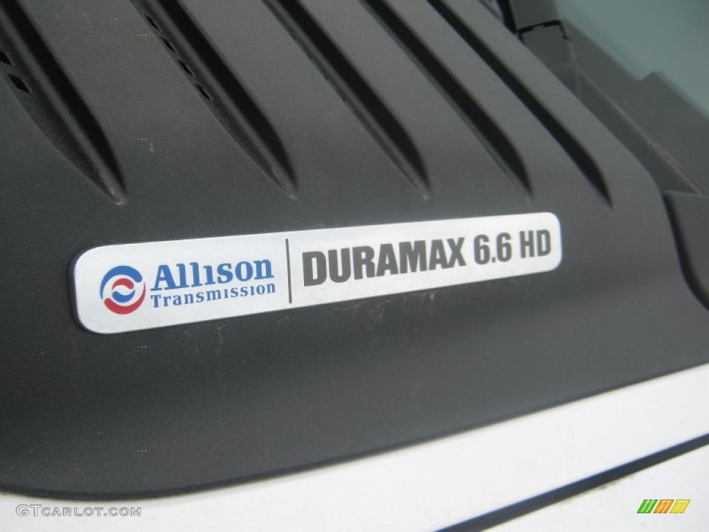2011 Chevrolet Silverado 3500HD Regular Cab 4x4 Chassis Marks and Logos Photo #49188911