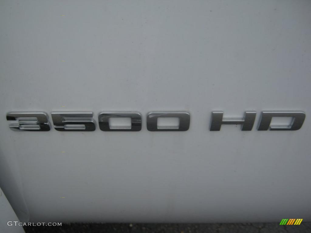 2011 Chevrolet Silverado 3500HD Regular Cab 4x4 Chassis Marks and Logos Photo #49188920