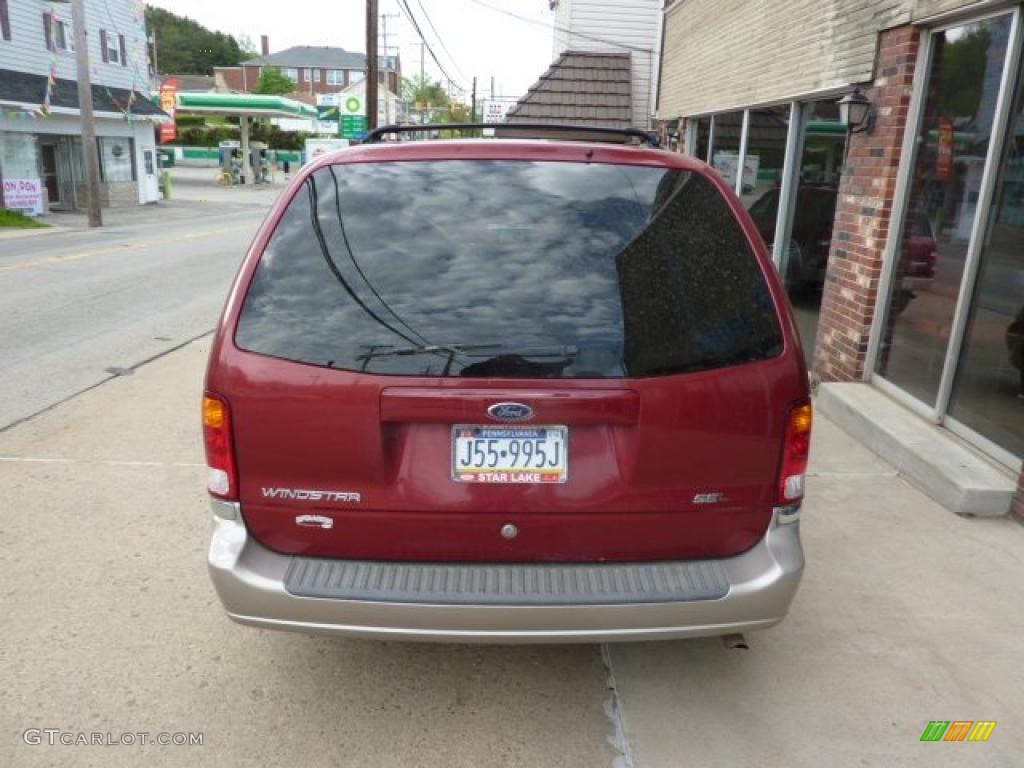 2002 Windstar SEL - Matador Red Metallic / Medium Parchment Beige photo #3