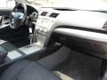 Classic Silver Metallic - Camry SE Photo No. 24