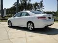 Super White - Camry SE Photo No. 6