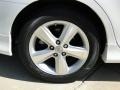 Super White - Camry SE Photo No. 36