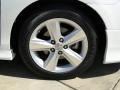 Super White - Camry SE Photo No. 37