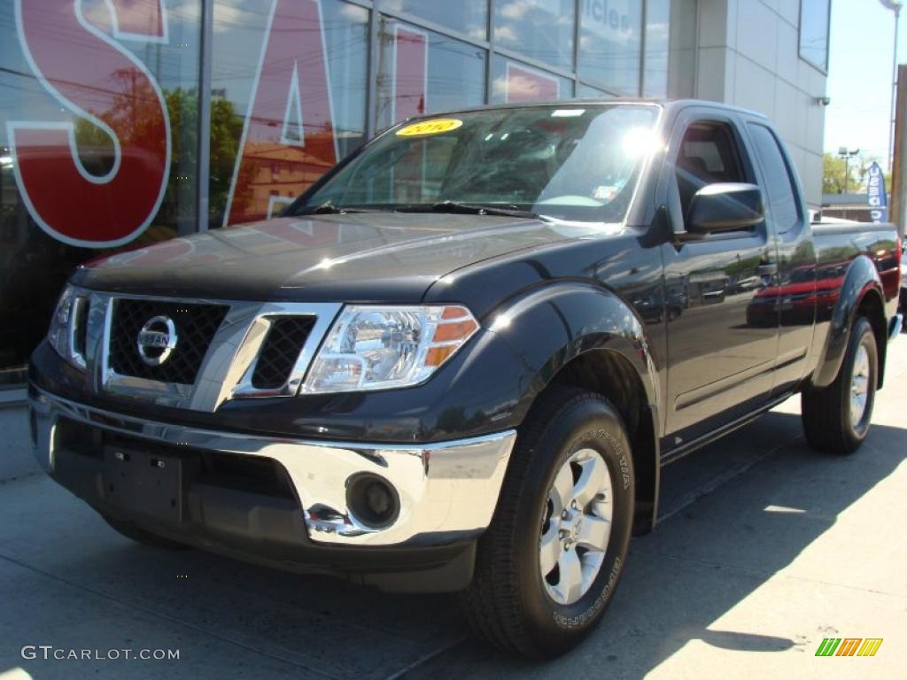 2010 Frontier SE V6 King Cab 4x4 - Night Armor Metallic / Graphite photo #1