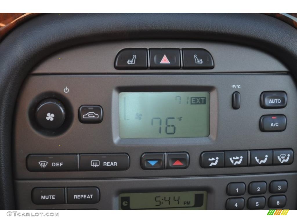 2008 Jaguar X-Type 3.0 Sedan Controls Photo #49194198