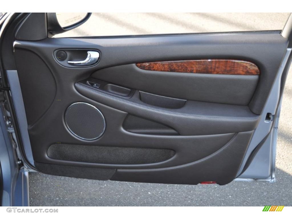 2008 Jaguar X-Type 3.0 Sedan Charcoal Door Panel Photo #49194222