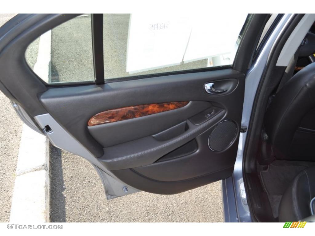 2008 Jaguar X-Type 3.0 Sedan Charcoal Door Panel Photo #49194228