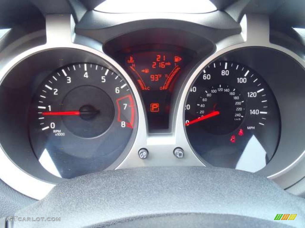 2011 Nissan Juke SV Gauges Photo #49196648