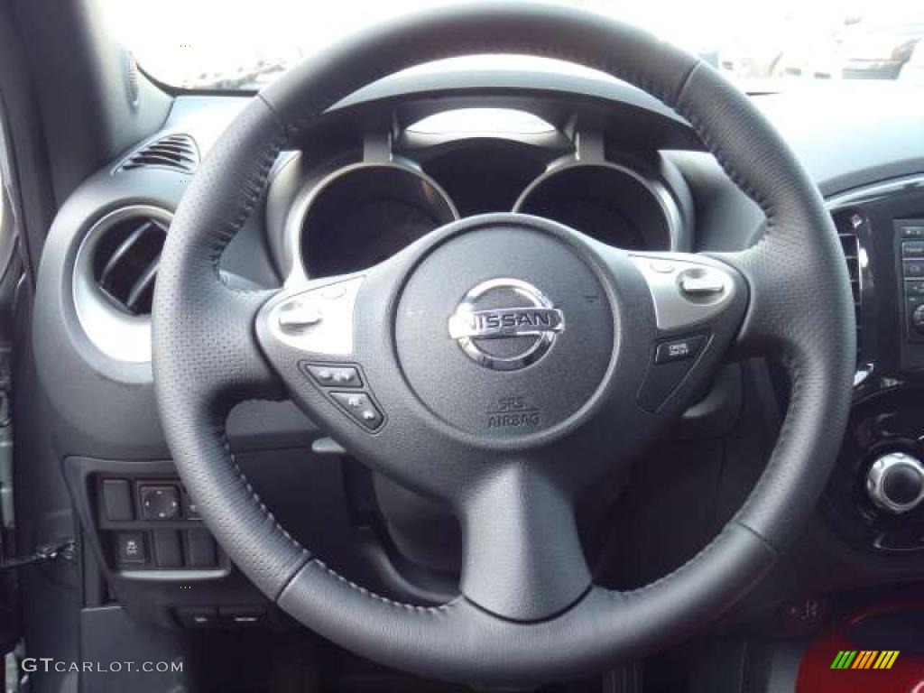 2011 Nissan Juke SV Black/Red w/Red Trim Steering Wheel Photo #49196660