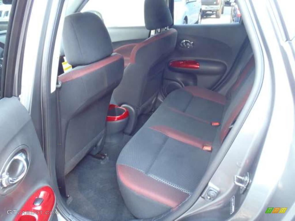 Black/Red w/Red Trim Interior 2011 Nissan Juke SV Photo #49196747