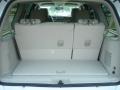 Oxford White - Expedition XLT Photo No. 11