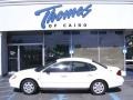 Vibrant White 2001 Ford Taurus LX