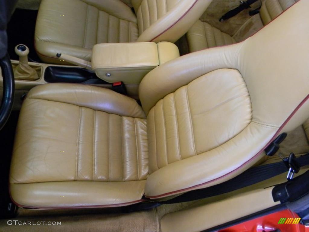 Beige Interior 1990 Porsche 911 Carrera 4 Targa Photo #49197845