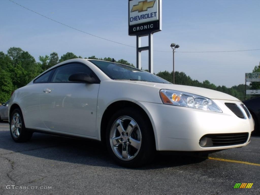 White Diamond Tri Coat Pontiac G6