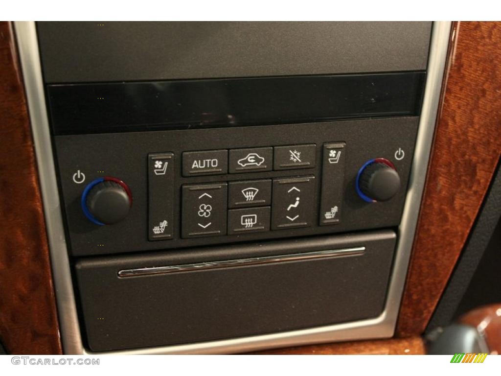 2008 Cadillac STS V6 Controls Photo #49198133