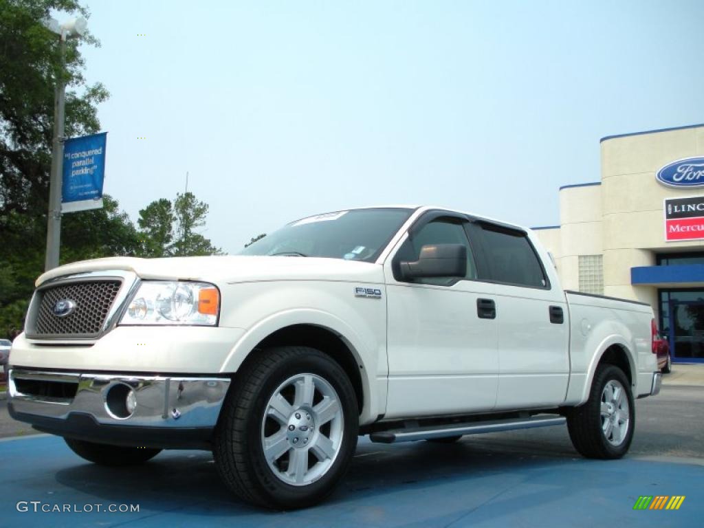 2007 F150 Lariat SuperCrew - White Sand Tri-Coat / Tan photo #1