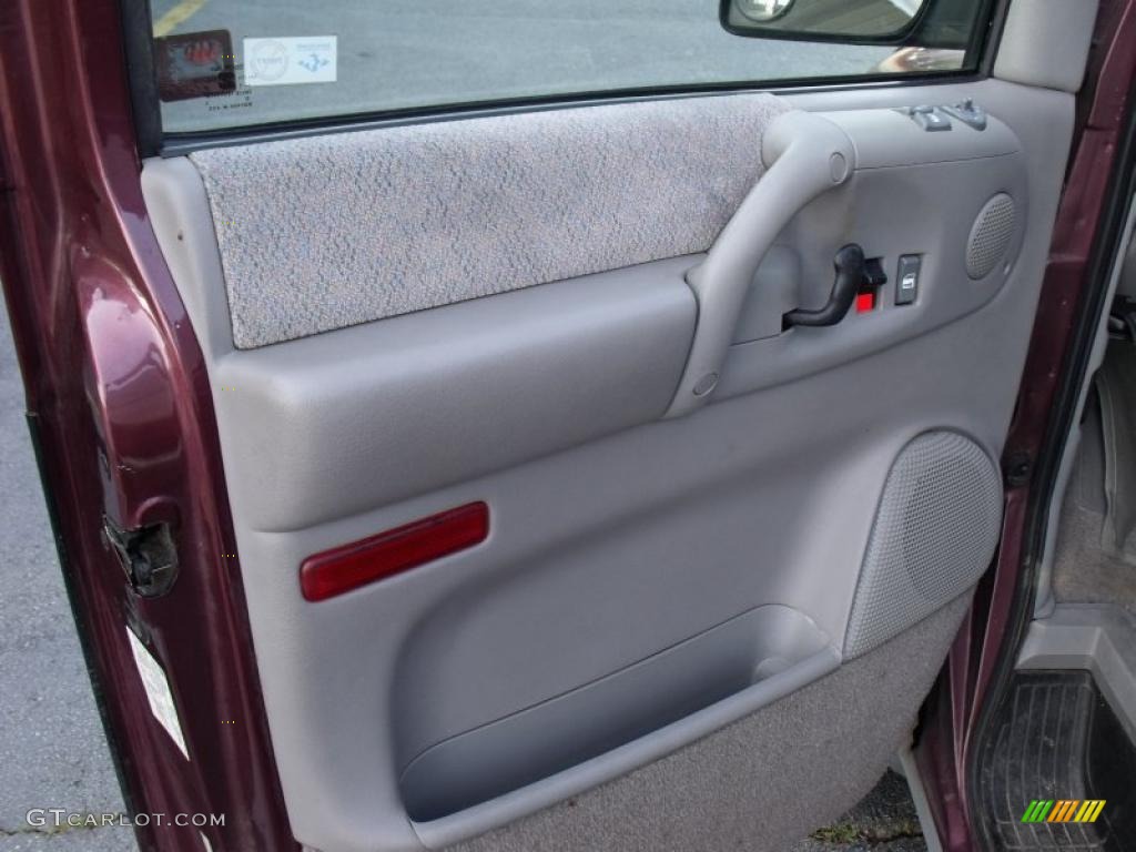 1997 Chevrolet Astro LS Passenger Van Gray Door Panel Photo #49198550