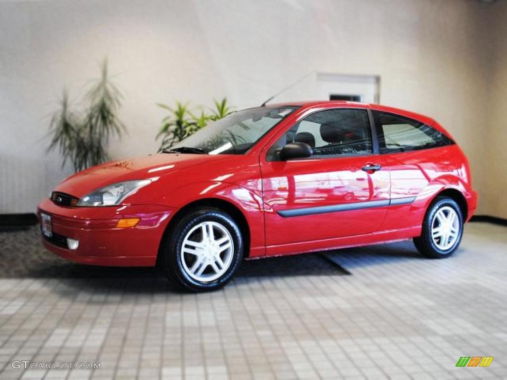 2004 Focus ZX3 Coupe - Infra-Red / Black photo #2