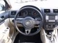Black - Jetta SE Sedan Photo No. 16