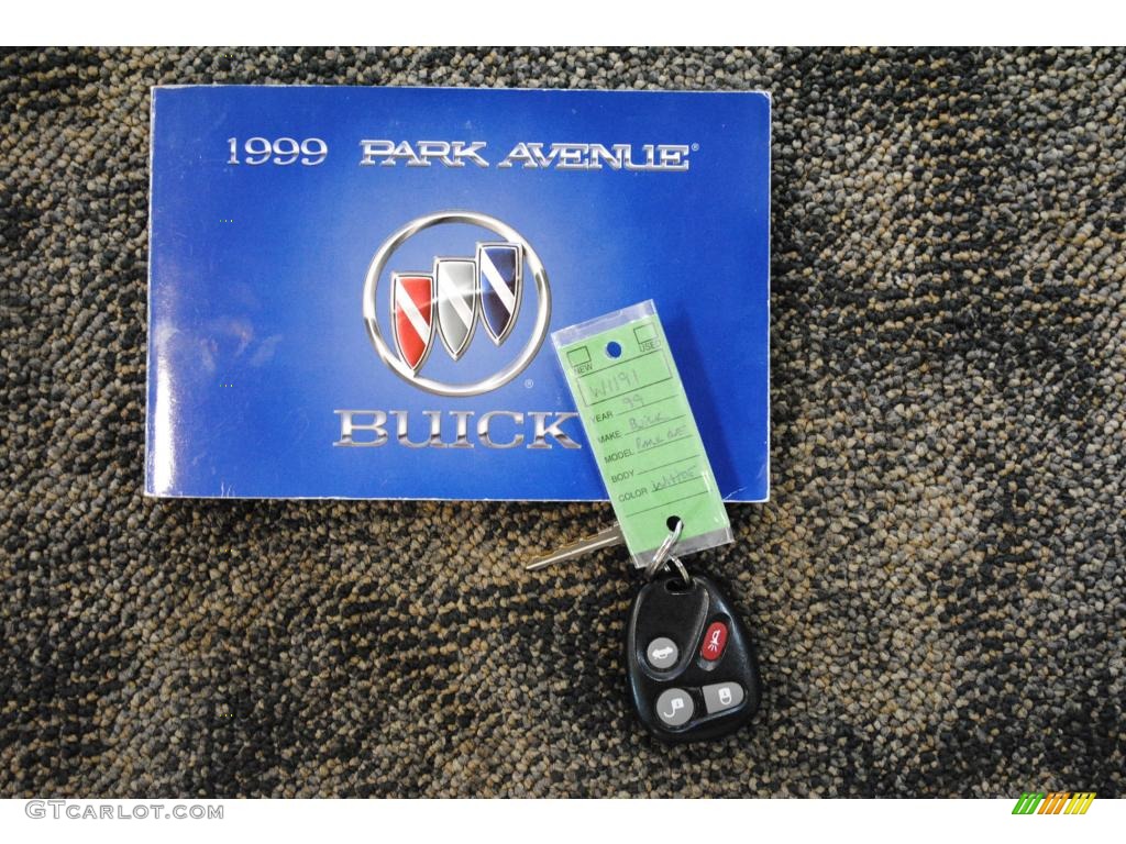 1999 Park Avenue  - Bright White / Medium Blue photo #45