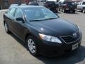Black - Camry LE Photo No. 5