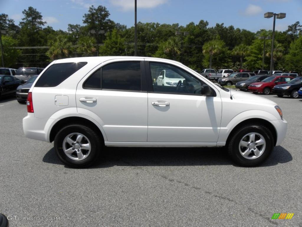 2007 Sorento LX - White / Gray photo #12