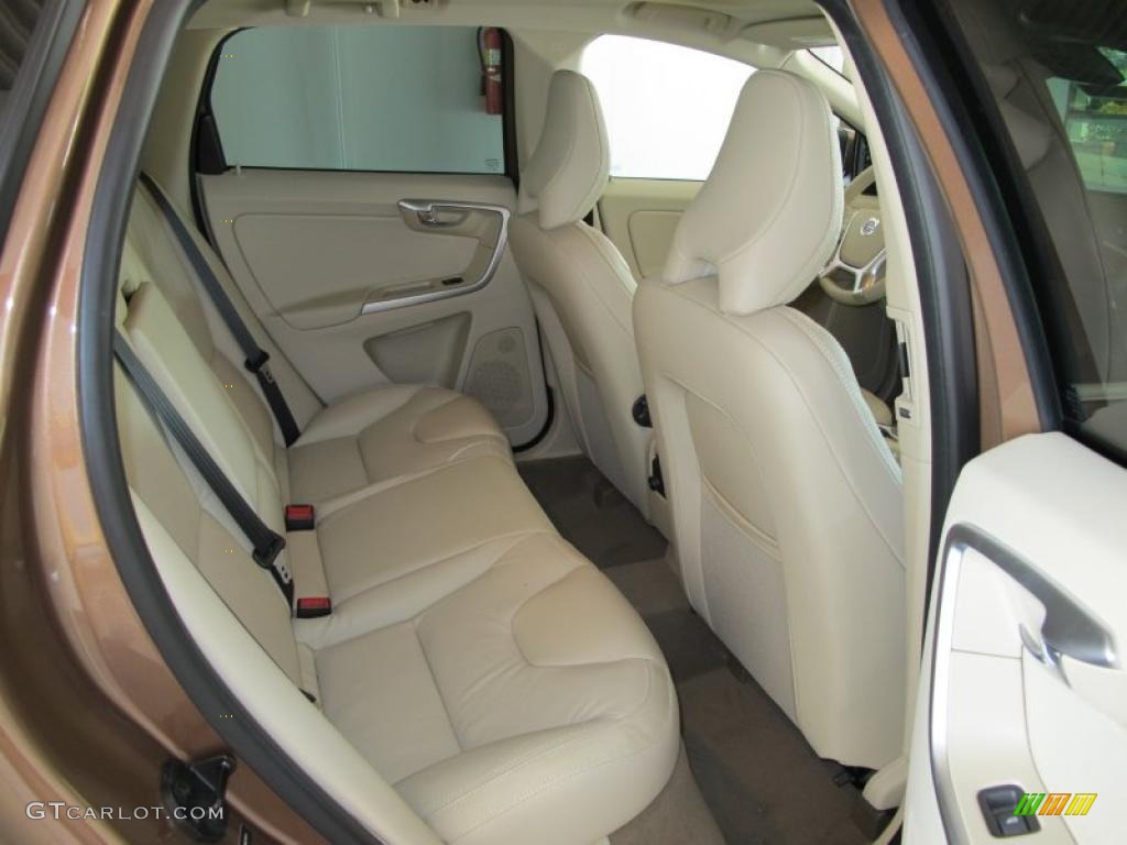 Sandstone Beige Interior 2011 Volvo XC60 T6 AWD Photo #49204733