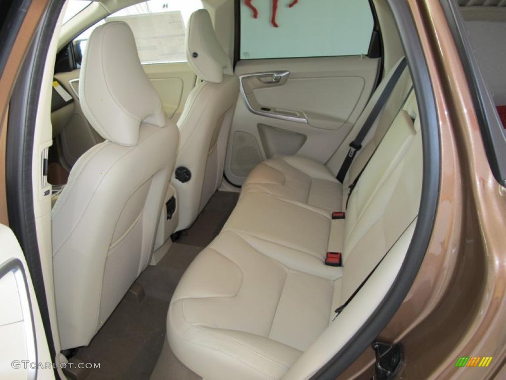 Sandstone Beige Interior 2011 Volvo XC60 T6 AWD Photo #49204778