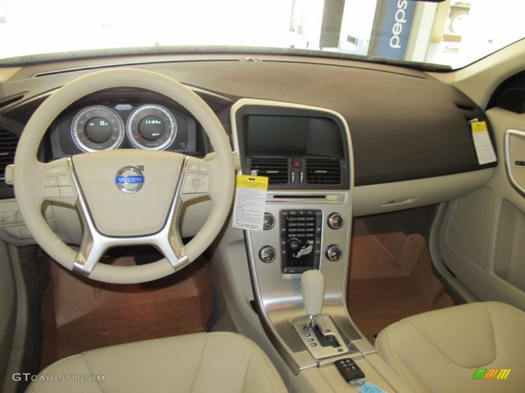 2011 Volvo XC60 T6 AWD Sandstone Beige Dashboard Photo #49204793