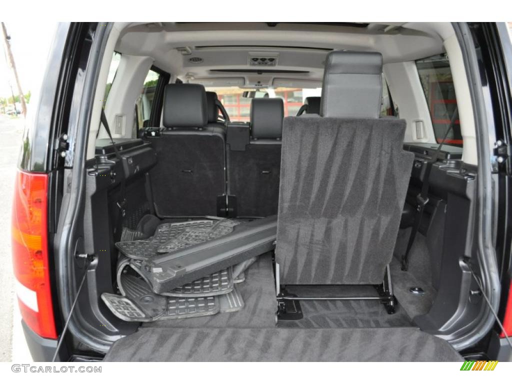2006 Land Rover LR3 V8 SE Trunk Photo #49205211