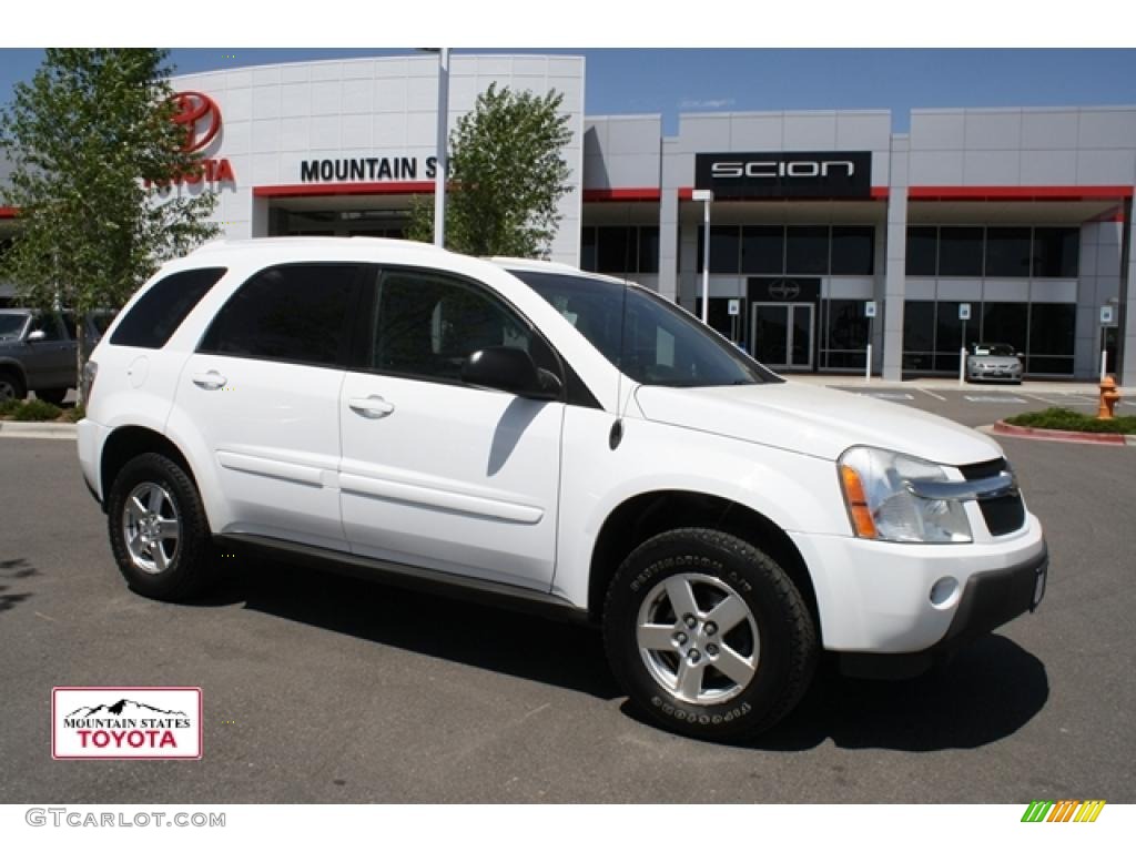 Summit White Chevrolet Equinox