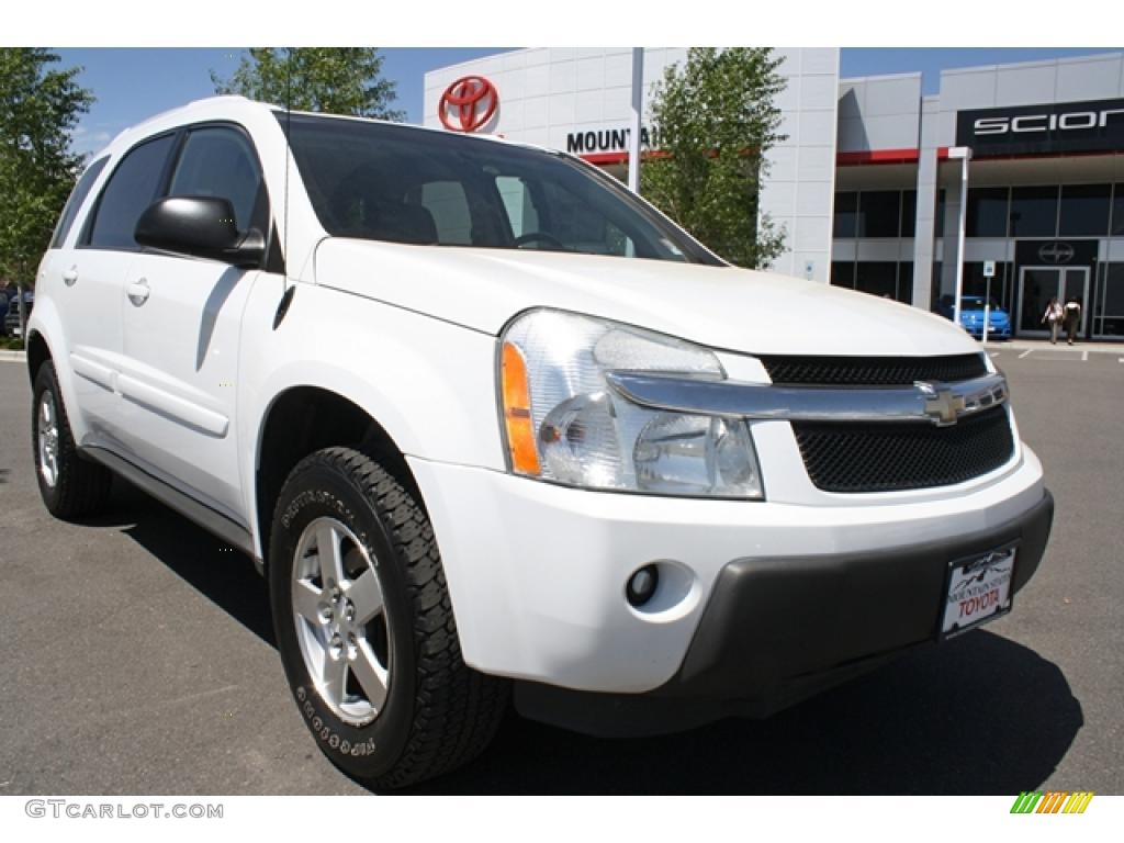 2005 Equinox LT AWD - Summit White / Light Gray photo #28