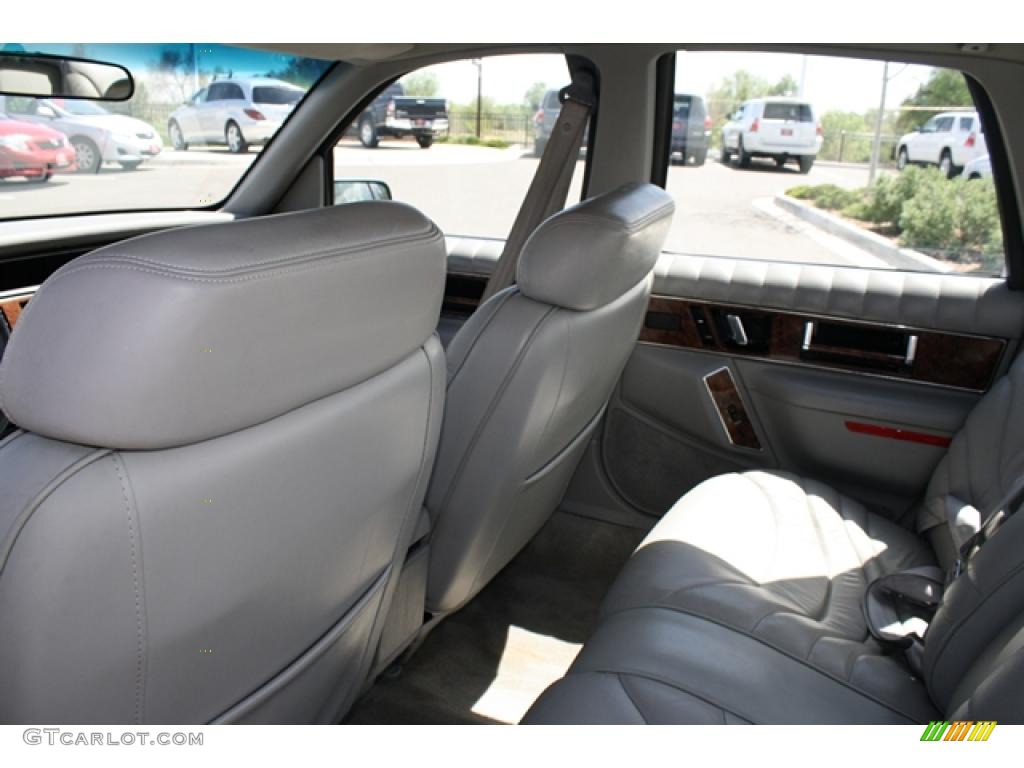 1993 Regal Custom Sedan - Light Sapphire Blue Metallic / Gray photo #10