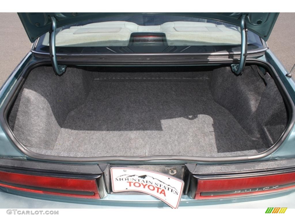 1993 Regal Custom Sedan - Light Sapphire Blue Metallic / Gray photo #23